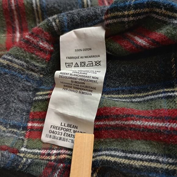 L.L. Bean Cotton Flannel Plaid Button-Up Traditional Fit Size L - Picture 6 of 7